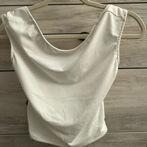 Chic White Sleeveless Tank Top